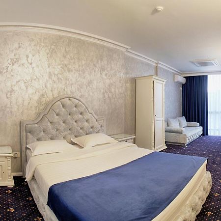 Hotel Central Slobozia  Esterno foto
